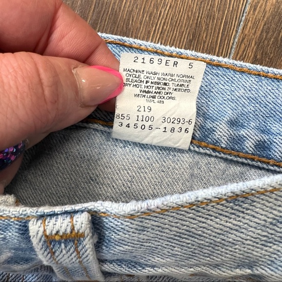 Levi’s 505 reconstructed denim shorts SZ 30/6 - Picture 5 of 5